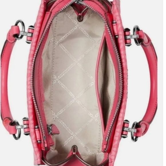 Michael Kors Bag - Picture 4 of 6